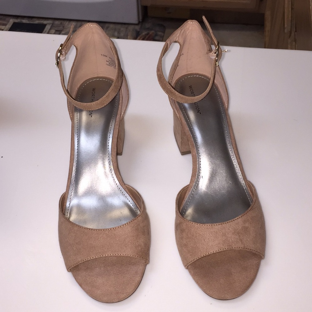 Super cute dressy heels